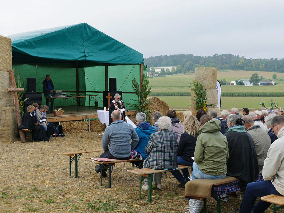 Ökumenischer Gottesdienst auf den Naumburger Feldtagen (Foto: Kar-Franz Thiede)